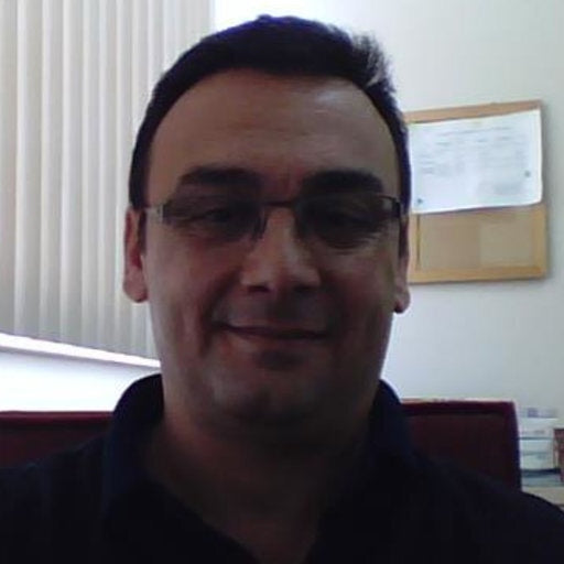 <strong>Carlos M.</strong>